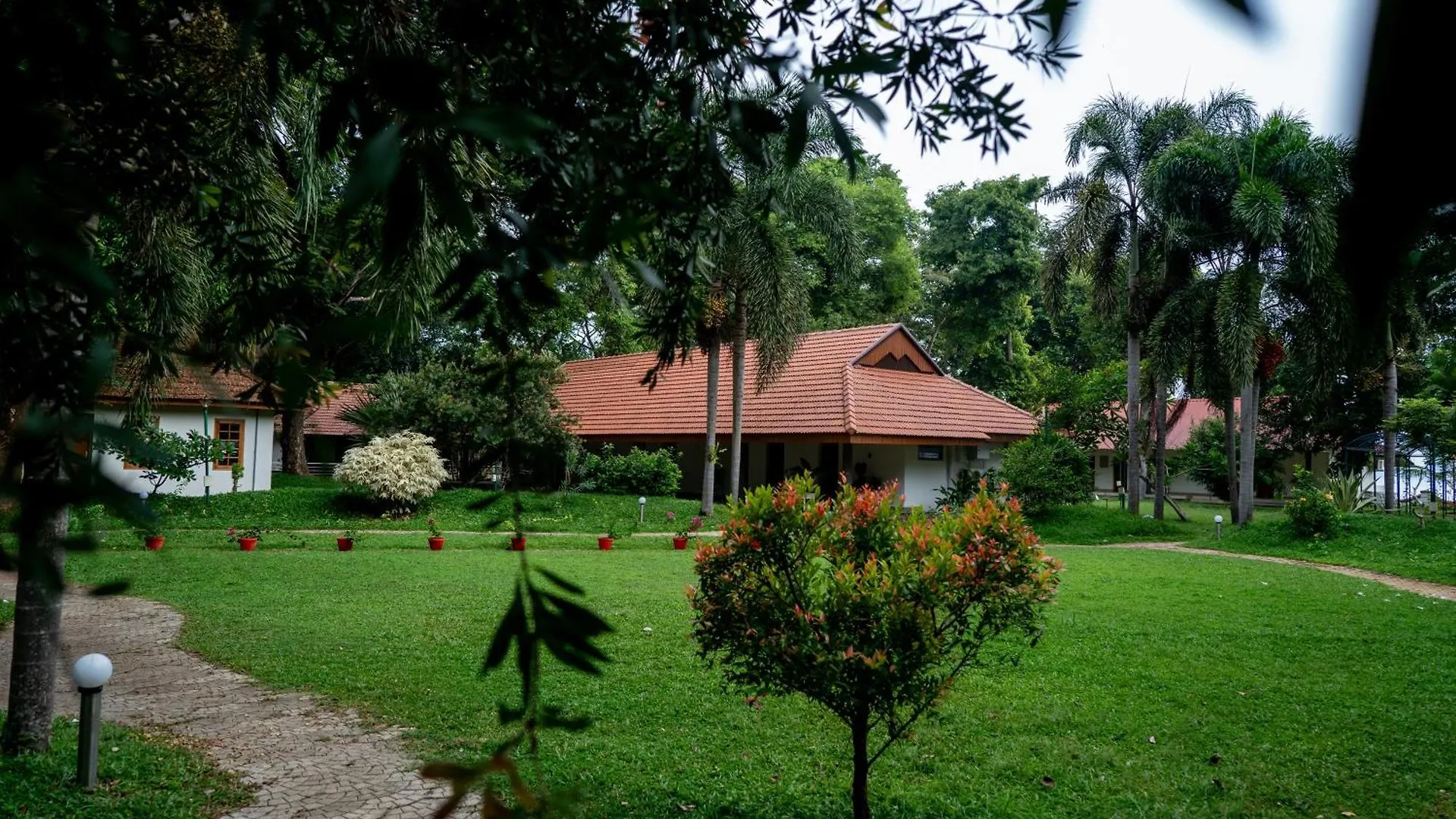 Ktdc Kumarakom Gateway Resort Alappuzha