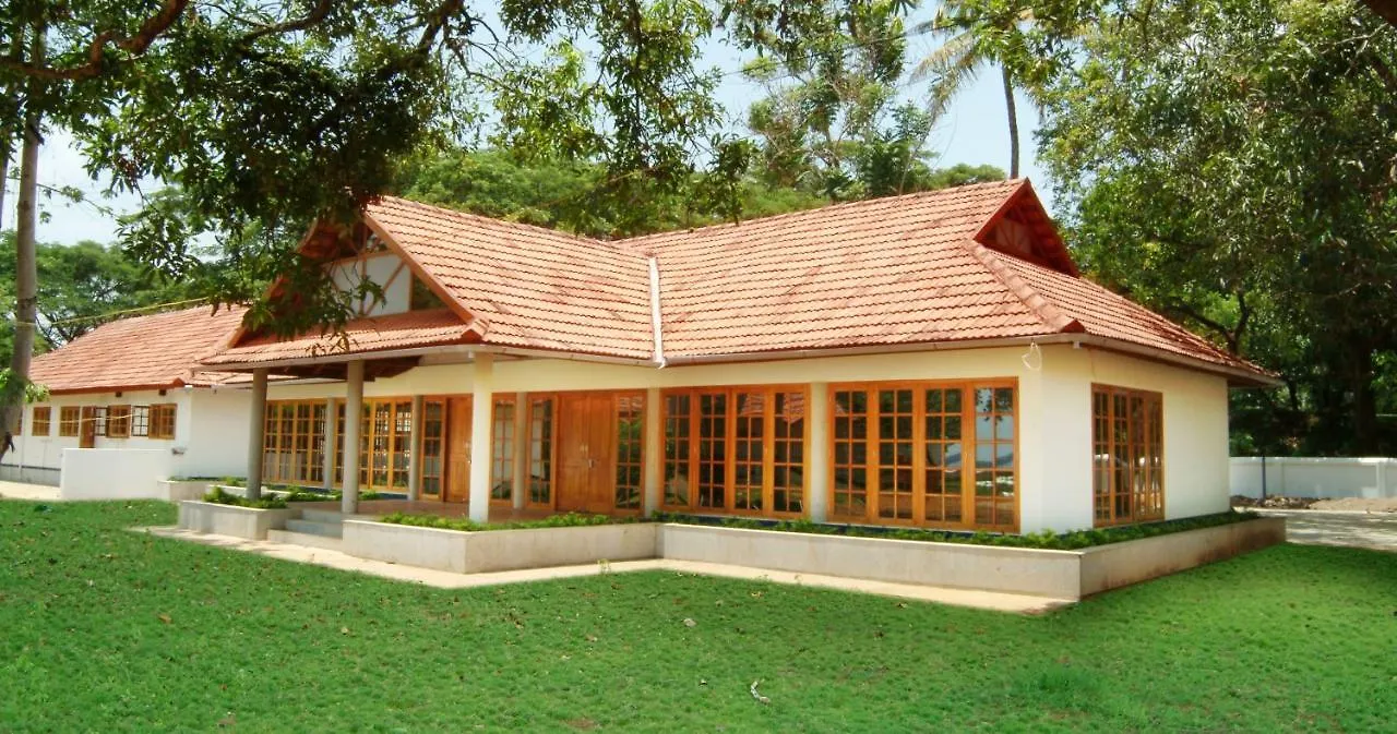Ktdc Kumarakom Gateway Resort Alappuzha
